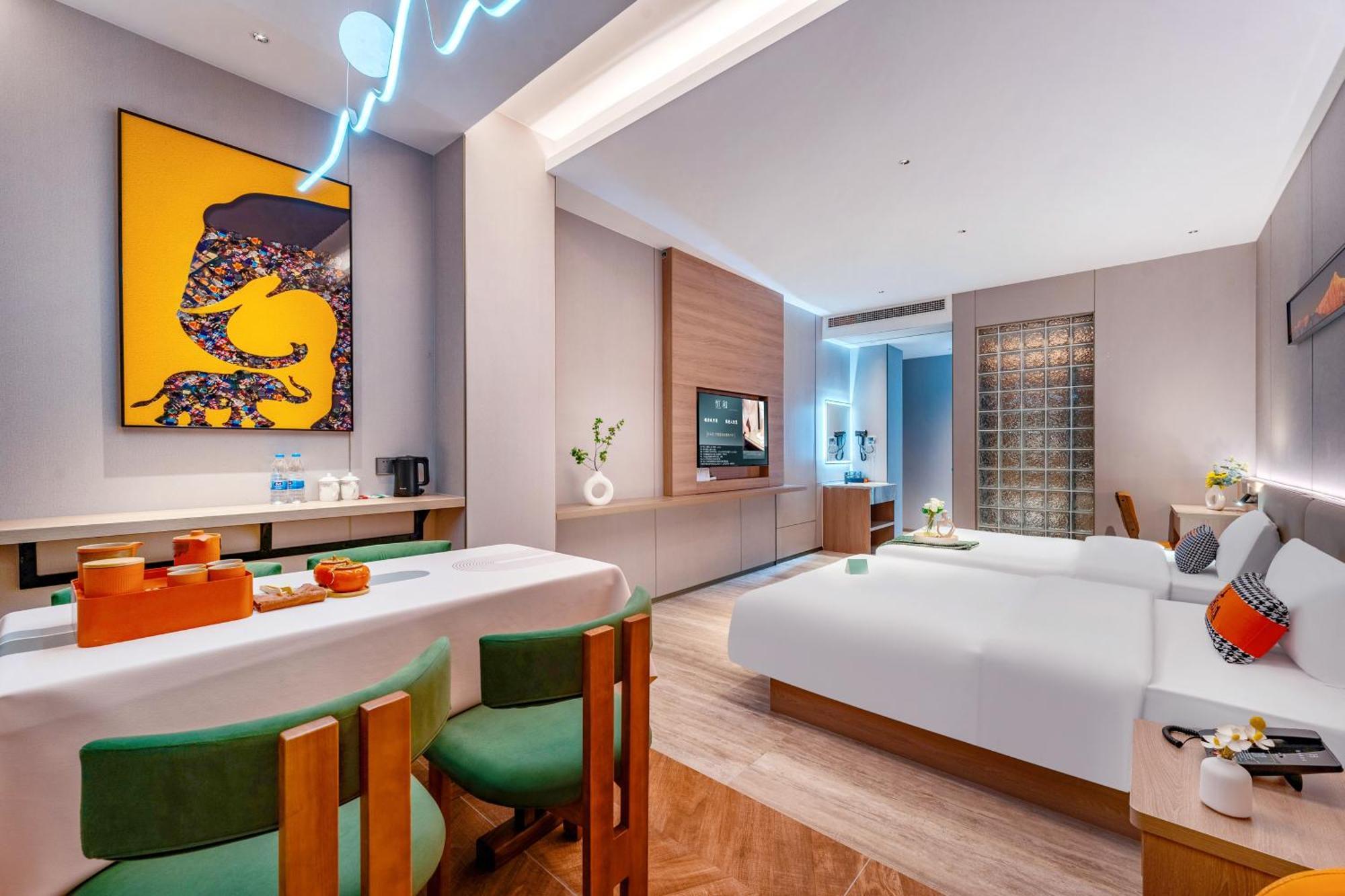 Henghe Selected S Design Hotel - Flagship Store Of Guangzhou Baiyun Railway Station International Convention Center--Reputation Preferred Esterno foto